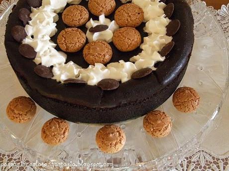 Cheesecake cioccolato e amaretti