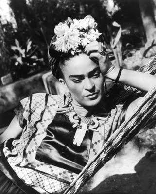 Inspiration of the day : FRIDA KAHLO