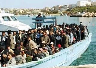 Lampedusa: turisti accorrete!