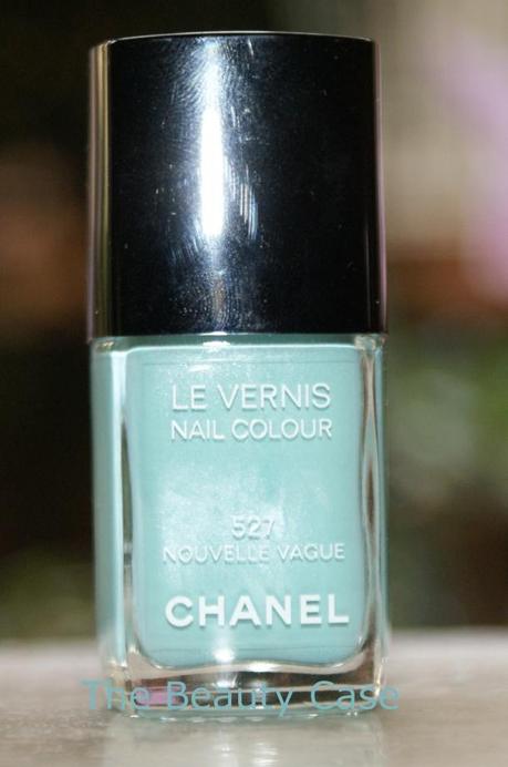 Chanel Le Vernis Nail Colour 527 – Nouvelle Vague