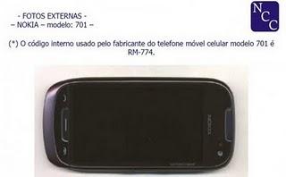 E' questo il Nokia 701? Una copia del C7?