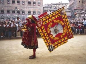 siena_bandiere-palio