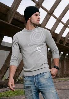 Chad White per Otto a/i 2011/12