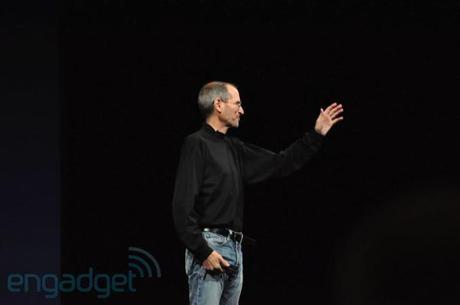 apple wwdc 2010 451 rm eng Steve Jobs si dimette, Tim Cook nuovo CEO di Apple