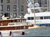 yacht Johnny Depp affitto Genova cifra "modica"