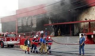 Monterrey : 53 morti per l'incendio doloso di un casinò. Forse non è stato pagato il 
