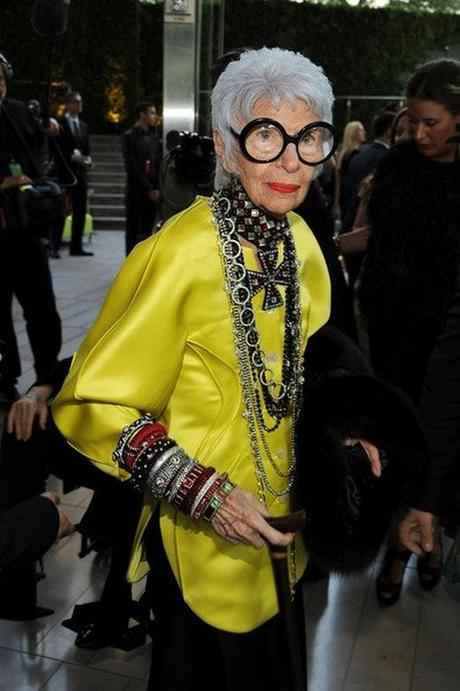 Rare Bird: l'irriverente Iris Apfel presto in un documentario cinematografico