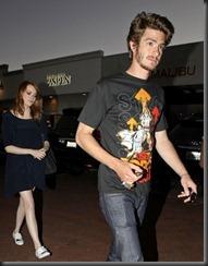 2Andrew-Garfield-and-Emma-Stone-082511-435x580