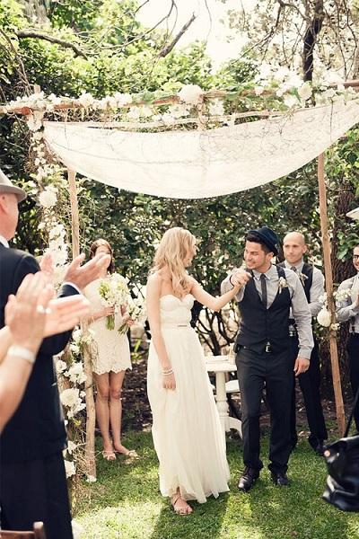 Un Sì...tra veli e stoviglie