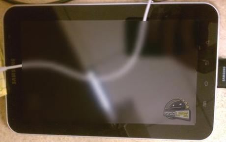 Samsung Galaxy Tab 7.7 : Foto e caratteristiche del Tablet Samsung con Android e Super Amoled Plus