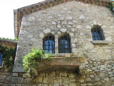 EZE E IL SUO GIARDINO ESOTICO