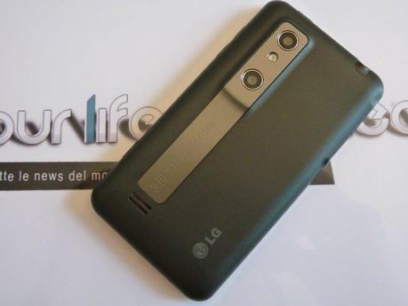 254647 255827727763561 120870567925945 1076937 8194807 n LG Optimus 3D | Recensione e Videorecensione YourLifeUpdated