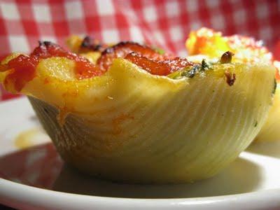 Oggi è domenica: prepariamo i Conchiglioni ripieni di verdure!!!!!