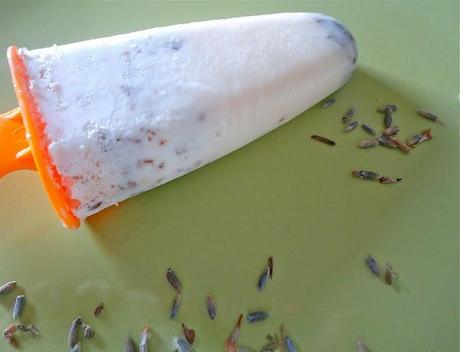 Gelato alla lavanda e cioccolato