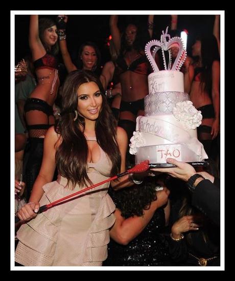 Kim-Kardashian-Kris-Humphries-Bachelorette-Party-Las-Vegas-241-493