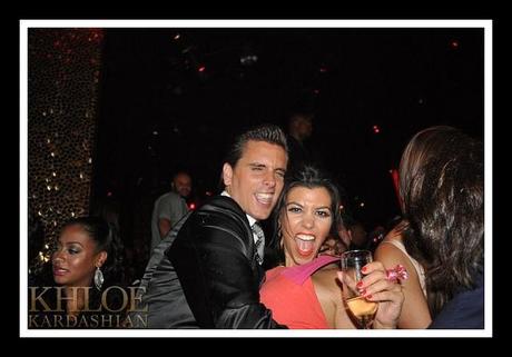 Khloe-Kardashian-Kim-Bachelorette-Party-Vegas-08021138-581
