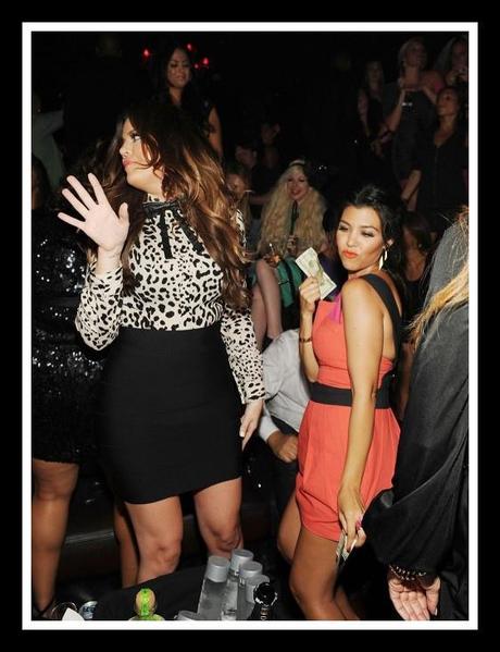 Kim-Kardashian-Kris-Humphries-Bachelorette-Party-Las-Vegas-91-493