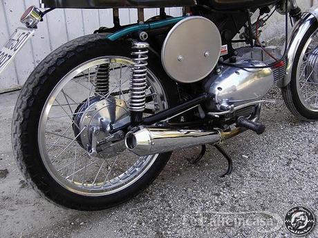 Le Fatteincasa :  Motobi 250 ss by Arnold Classic Garage