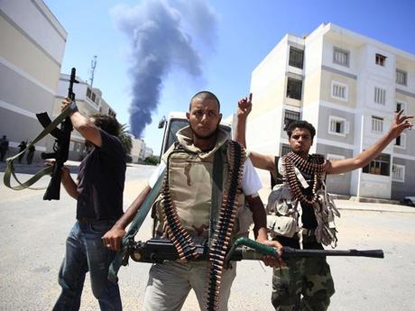 La “liberazione” della Libia: le forze speciali della NATO e Al-Qaeda si prendono per mano