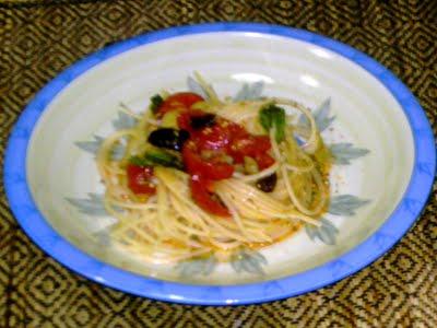 spaghetti al pomodoro crudo