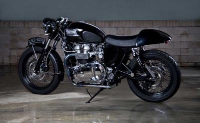 Bonneville “T100″ Cafe by Road Race Motorsports