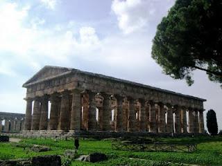 Poseidonia / Paestum e il tempio “di Nettuno”