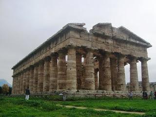 Poseidonia / Paestum e il tempio “di Nettuno”