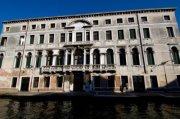 Palazzo Zenobio per un importante calendario...13 mostre d'arte contemporanea...