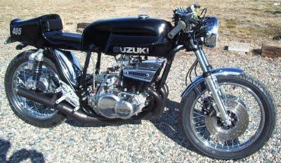 Suzuki GT550 Café Racer