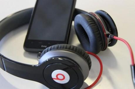 HTC Beats 500x333 HTC Runnymede: display da 4.7 pollici e audio by Beats