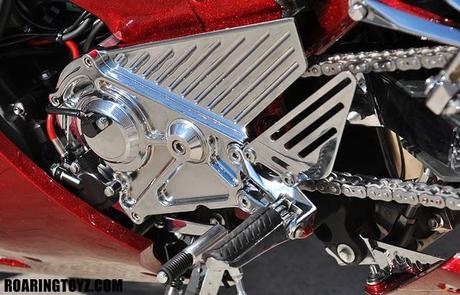 Roaring Toyz Custom Kawasaki ZX-14: from the Desert to the Streets