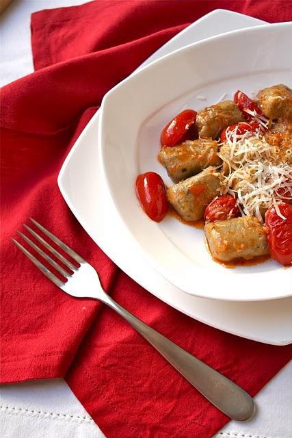 Gnocchi di patate rosse e melanzane...ma non è giovedì!