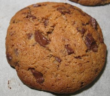 Oggi Giulia compie due settimane e...Cookies al cioccolato