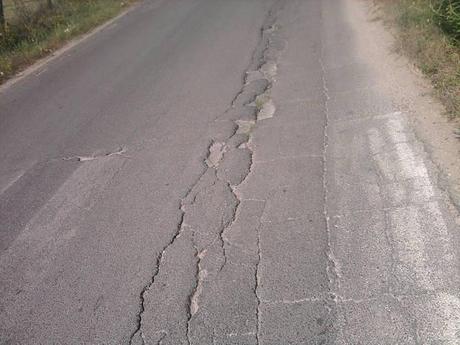 Crateri sulla strada di Fossignano