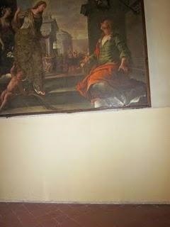 L'interno del Duomo di Fidenza a rischio di degrado