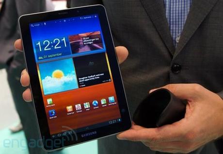 Il Samsung Galaxy Tab 7.7 sparisce dall’ IFA: Apple ha vinto la guerra dei brevetti?