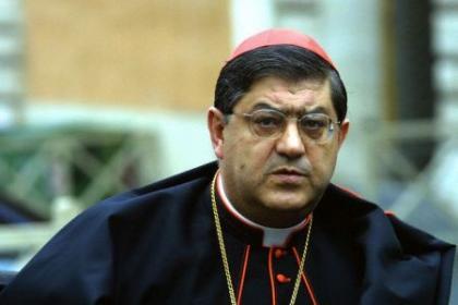 IL CARDINAL SEPE RISPONDE DA ITALIANO. DI MERDA.