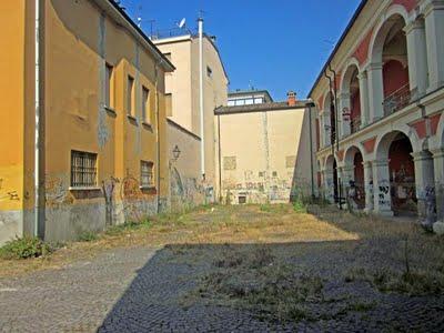 Fidenza - Piazza Pontida: punto e a capo.