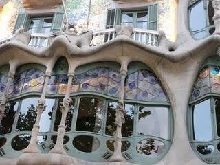 Strange houses: Gaudì e gli altri.