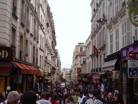 PARIGI - I QUARTIERI , I NEGOZI VINTAGE E DOVE MANGIARE