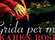 Esce libreria grida