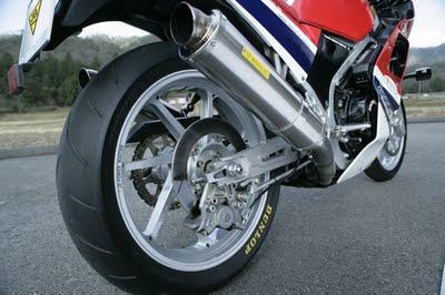 Honda VF 1000 R by JB Power