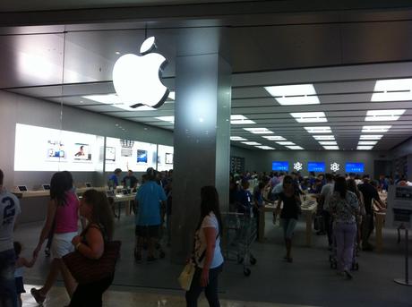 La visita all’Apple Store di Caserta