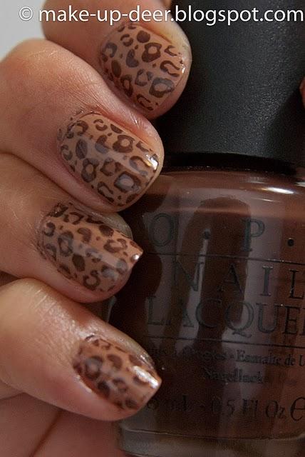 Would you dare .....Cheetah nails???