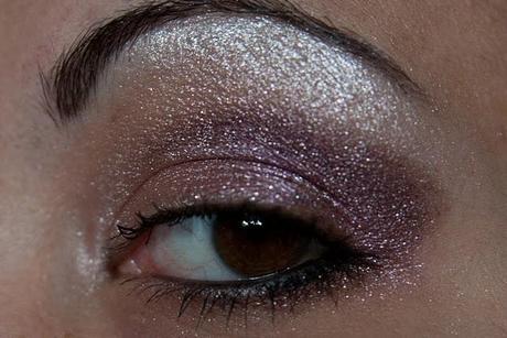 How to (and not to) use MAC crushed metallic pigments