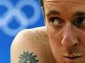 Wiggins; profumo "roja"