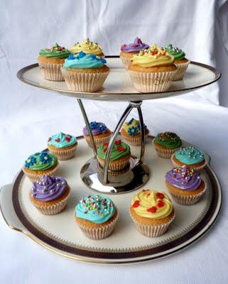 Mini cupcakes alla vaniglia con philadelphia-frosting