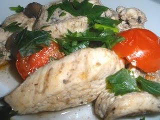 STRACCIATELLI DI POLLO CON FUNGHI