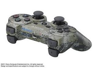 Annunciati Dualshock 3 griffati Metal Gear Solid e Uncharted 3