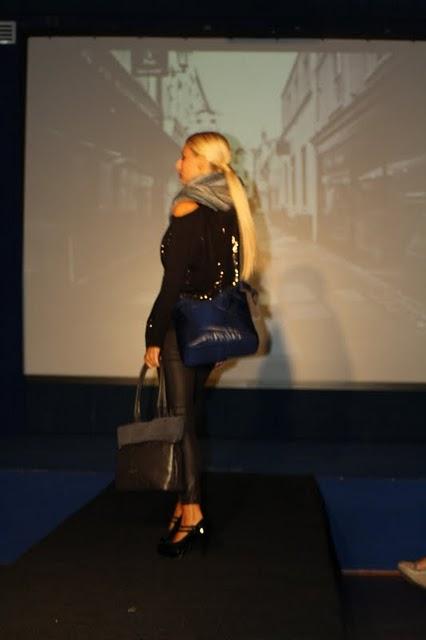 PARTICOLARI FASHION SHOW